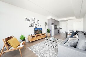 Newtown's Best Designer Apartment H395