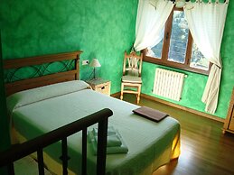 Apartamentos La Montaña