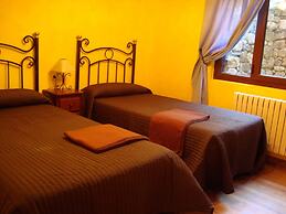 Apartamentos La Montaña