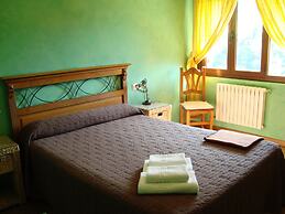 Apartamentos La Montaña