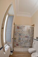 Al Centro Luxury Home