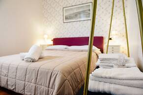 Al Centro Luxury Home