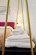 Al Centro Luxury Home