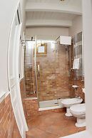 Al Centro Luxury Home