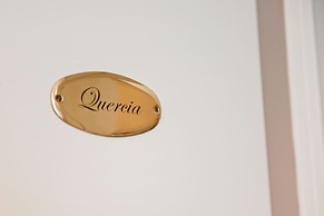 Al Centro Luxury Home