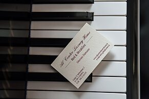 Al Centro Luxury Home