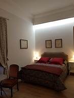 Al Centro Luxury Home