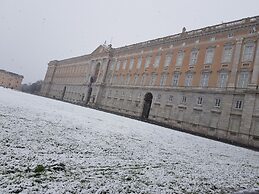 Al Centro Luxury Home