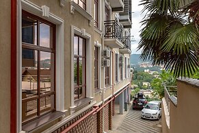 Atmosfera Hotel