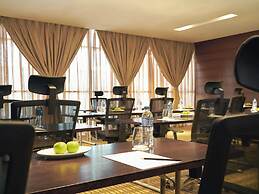 Mövenpick Hotel & Convention Centre KLIA