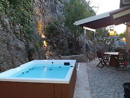 Paraskevi's Luxury Studios