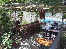 Paraskevi's Luxury Studios