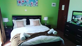 Paraskevi's Luxury Studios