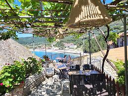 Paraskevi's Luxury Studios