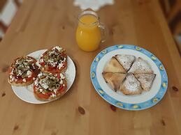 Paraskevi's Luxury Studios