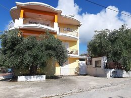 Olive Tree Apartment