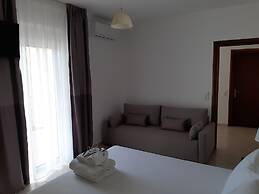 Olive Tree Apartment