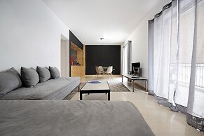 Piraeus Premium Suites