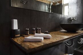 Piraeus Premium Suites