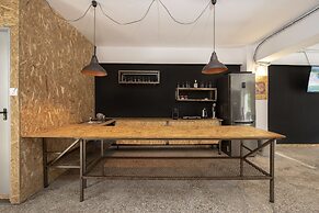 Piraeus Premium Suites