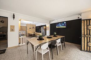 Piraeus Premium Suites