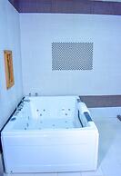 Madinat Al Bahr Business & Spa Hotel