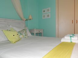 Palmina Mare Villa and Studios