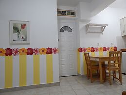 Palmina Mare Villa and Studios