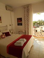 Palmina Mare Villa and Studios