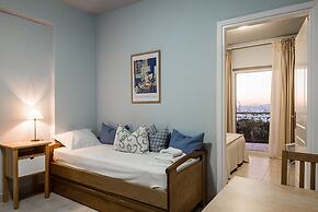 Palmina Mare Villa and Studios