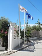 Palmina Mare Villa and Studios