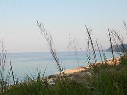 Palmina Mare Villa and Studios