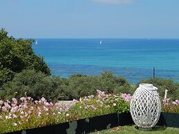 Palmina Mare Villa and Studios