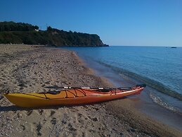 Palmina Mare Villa and Studios