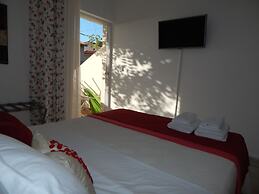 Palmina Mare Villa and Studios