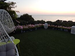 Palmina Mare Villa and Studios