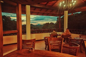 Eagle Regency Boutique Hotel