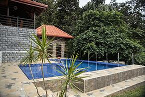 Eagle Regency Boutique Hotel