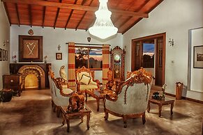 Eagle Regency Boutique Hotel