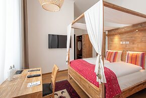 Lulu Guldsmeden Hotel