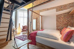 Lulu Guldsmeden Hotel