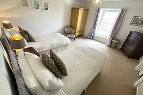 Bishops Tawton Overton House 2 Bedrooms