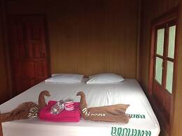 Saichol Floating Resort