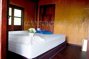 Saichol Floating Resort