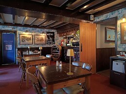 Ye Olde Cheshire Cheese Inn