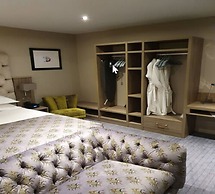 Boulevard Hotel