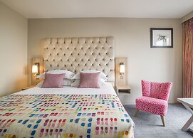 Boulevard Hotel