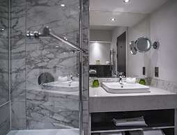 Boulevard Hotel