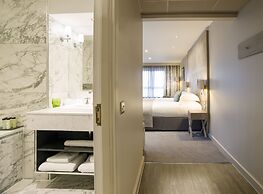 Boulevard Hotel