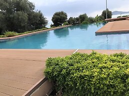 Egesu Marina Guest House